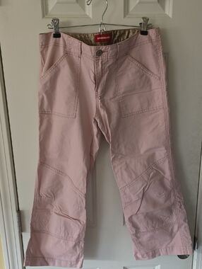 UNIONBAY Light Pink Capris- Size 7 (Junior)